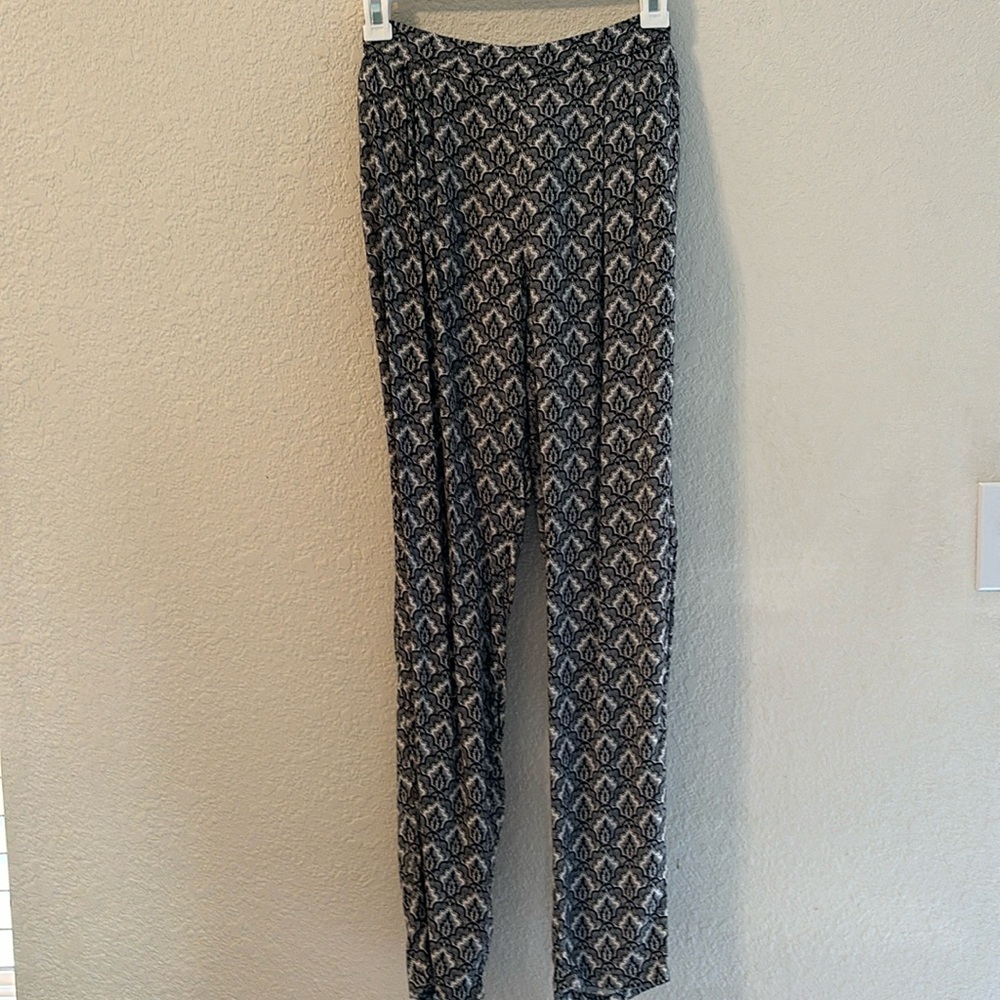 H&M pants 8-10